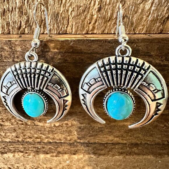 Turquoise Stone Bohemian Vintage Squash Droplet Dangle Earrings with Gift Box - Picture 4 of 8